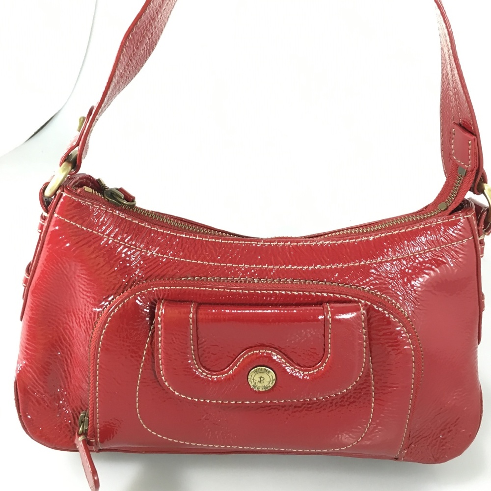 Perlina Red Patent Leather Shoulder Bag